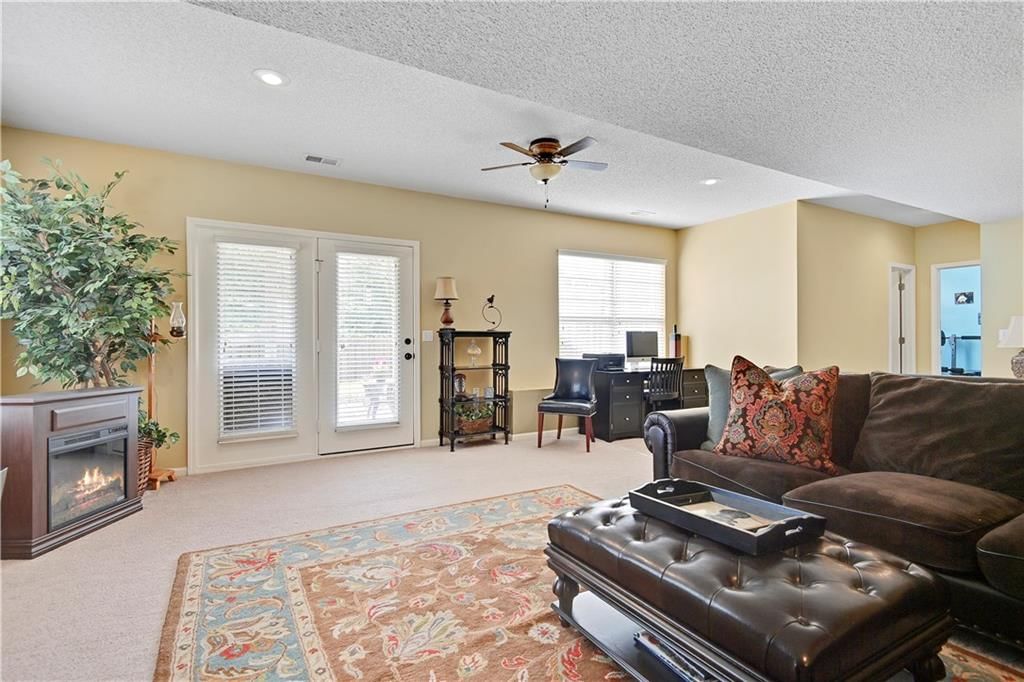 13254 Reeder Street — photo 29