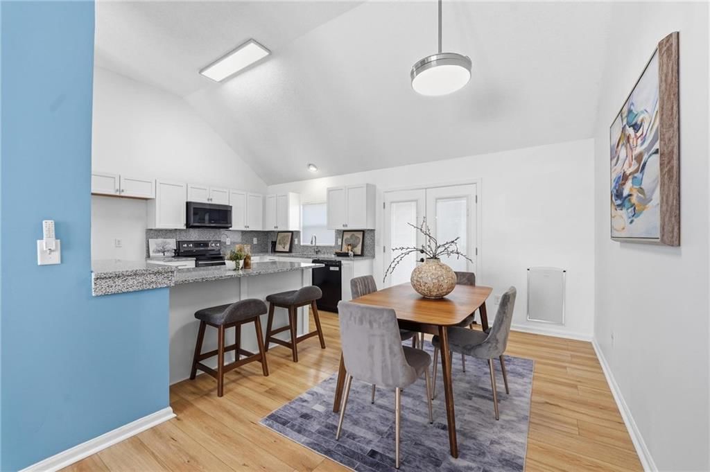 12437 S Pine Street — photo 7