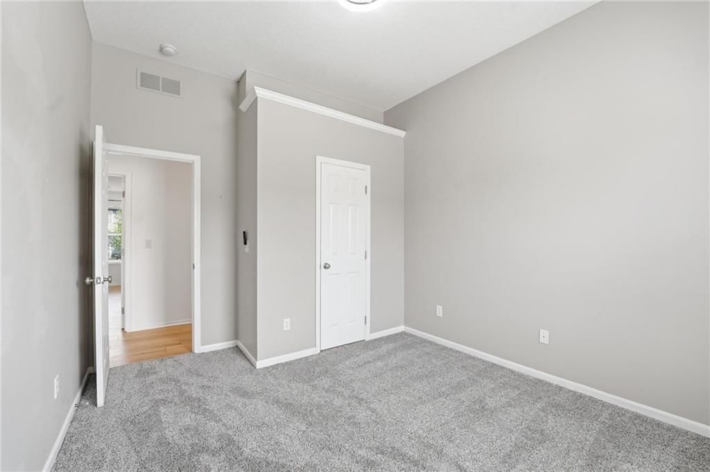 12437 S Pine Street — photo 28