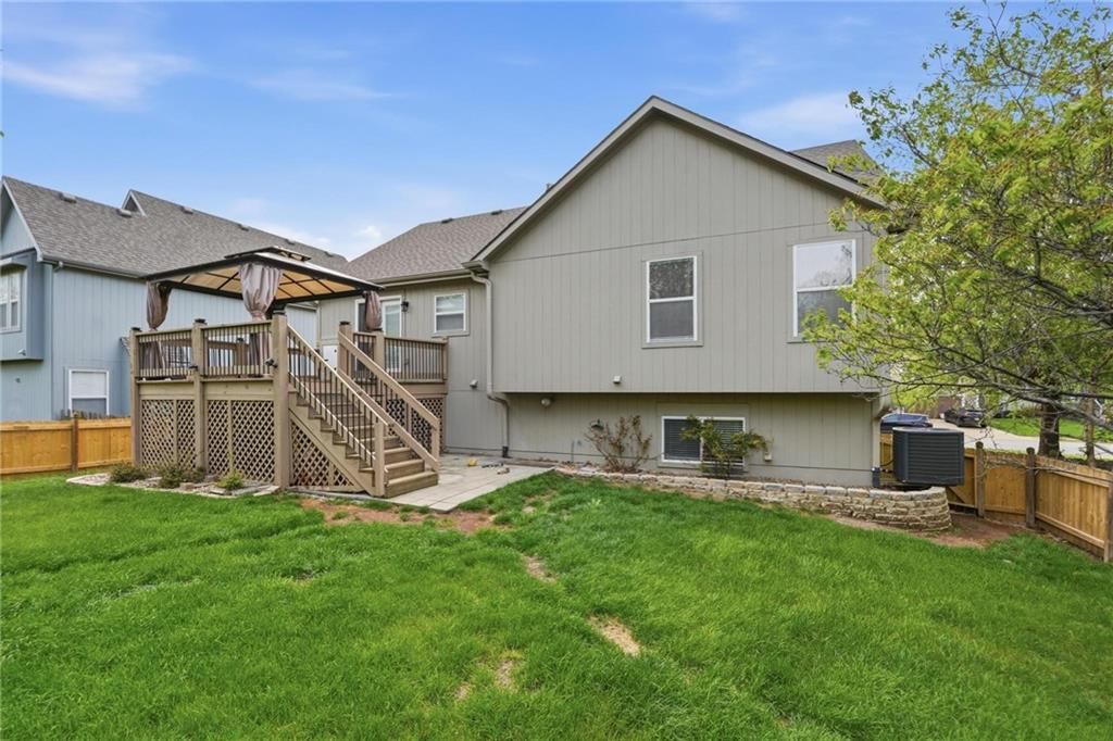 12437 S Pine Street — photo 51