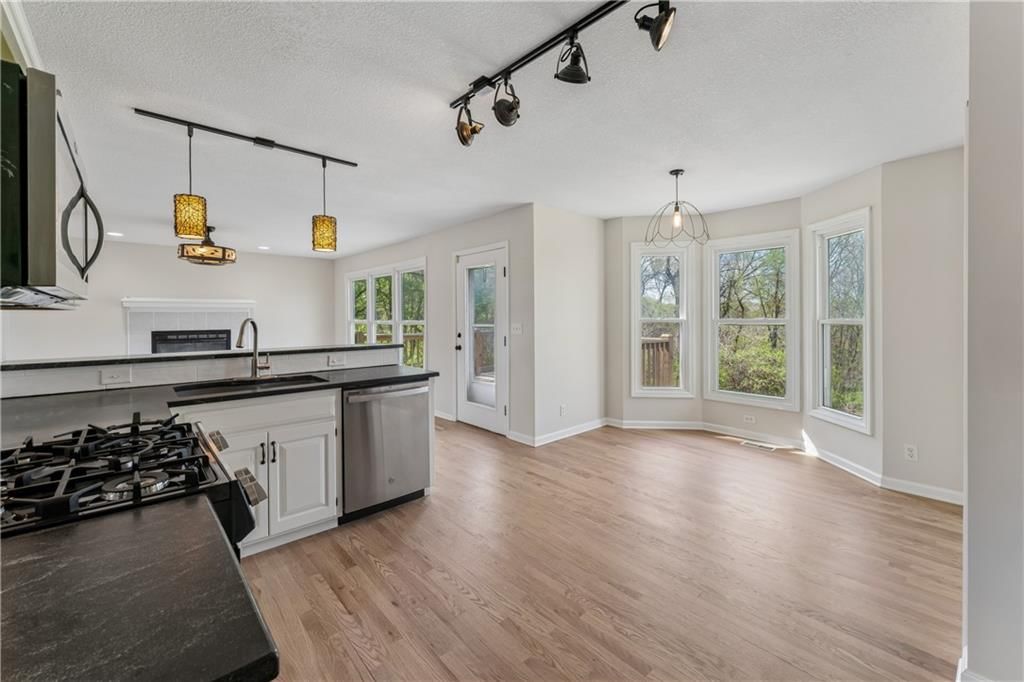 14985 Forest View Court — photo 15