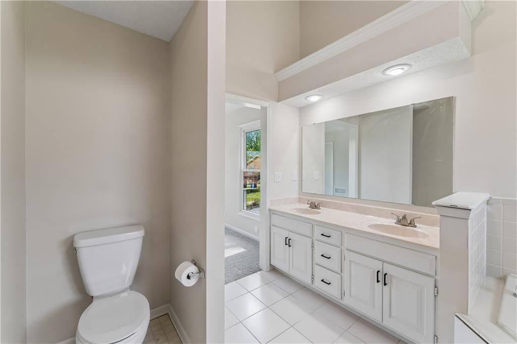 14985 Forest View Court — photo 33