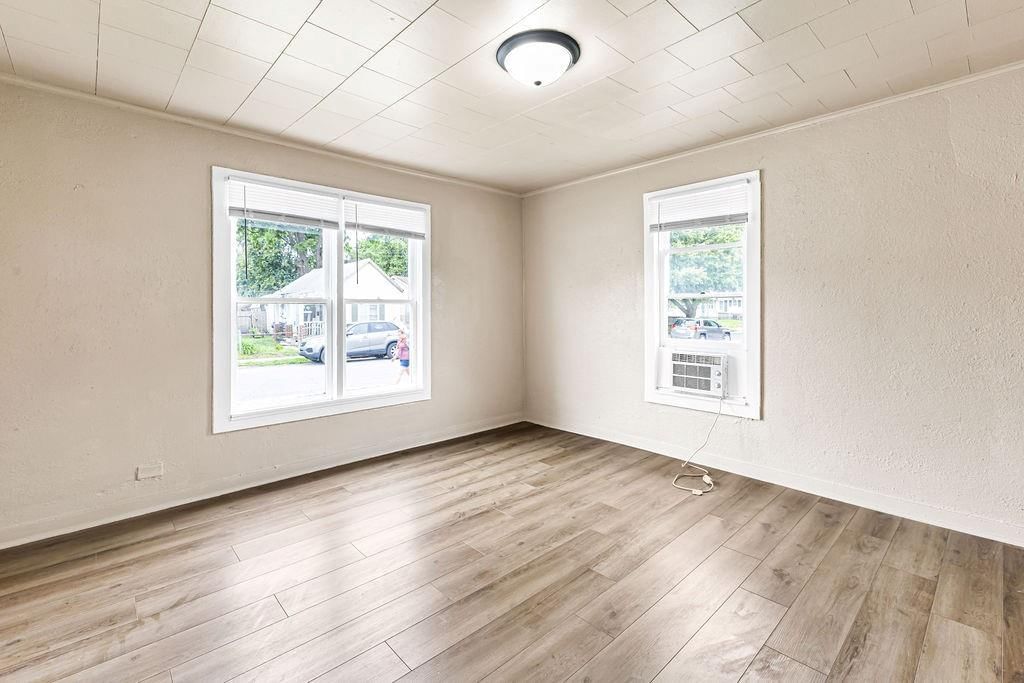 903 W Valley Street — photo 5