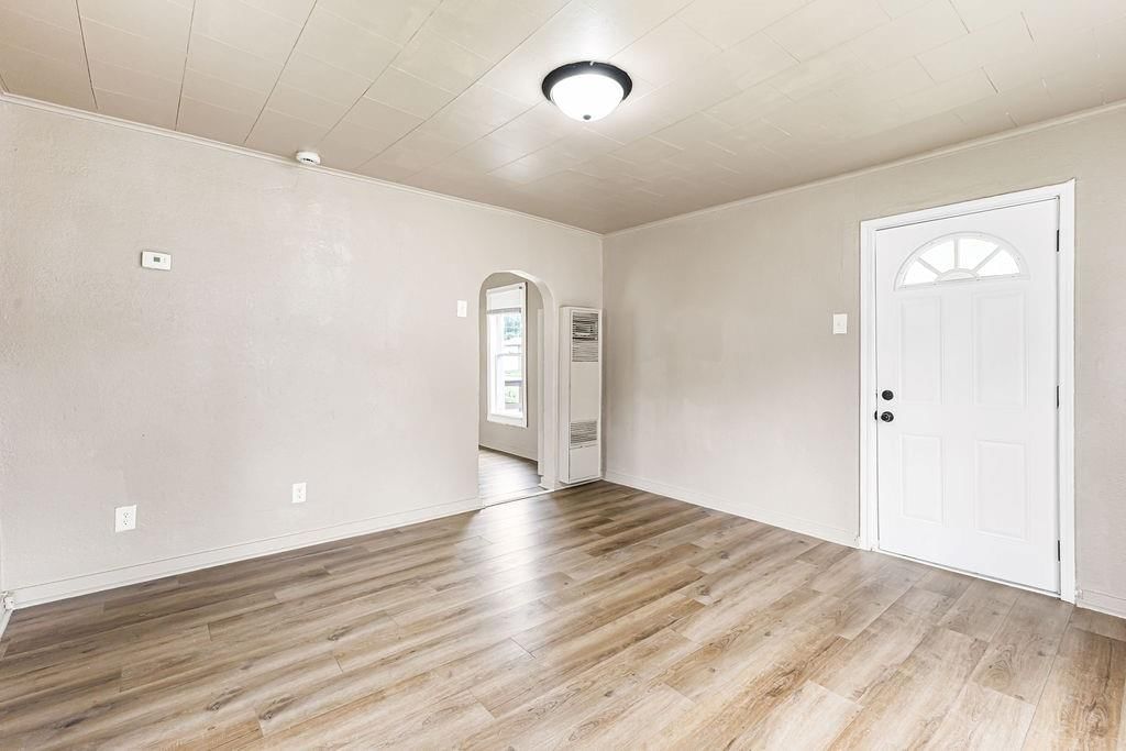 903 W Valley Street — photo 8