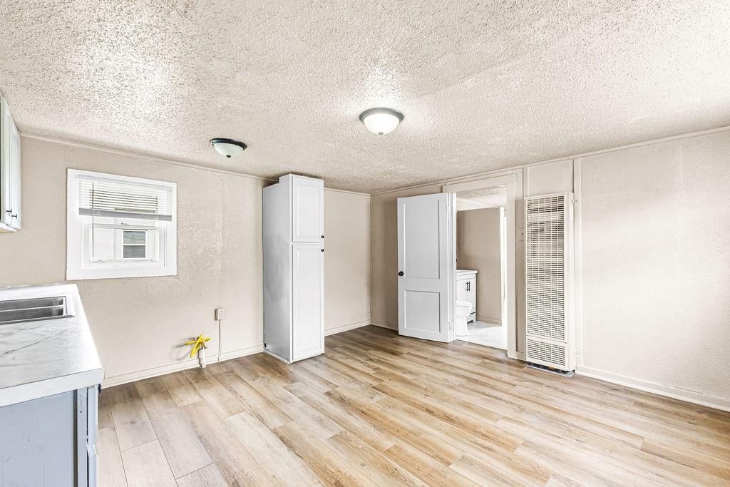 903 W Valley Street — photo 15