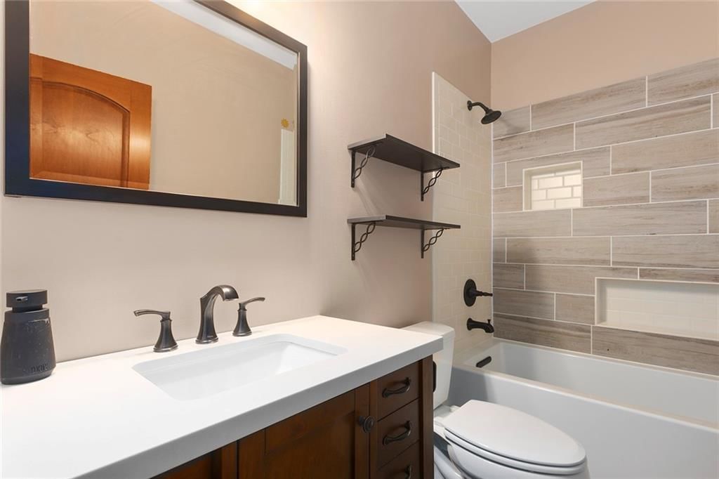 11112 E 227th Street — photo 31