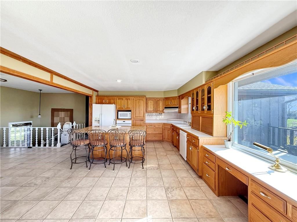 10921 City Lake Drive — photo 13