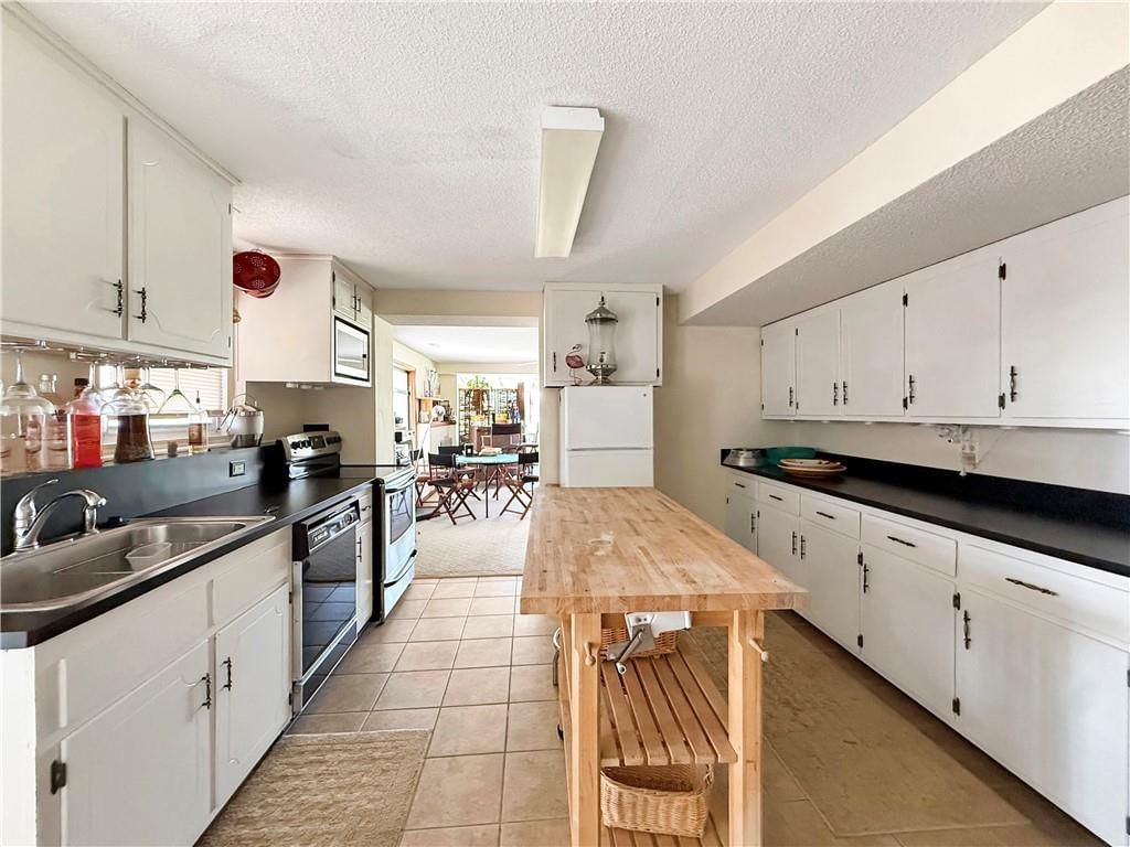 10921 City Lake Drive — photo 32