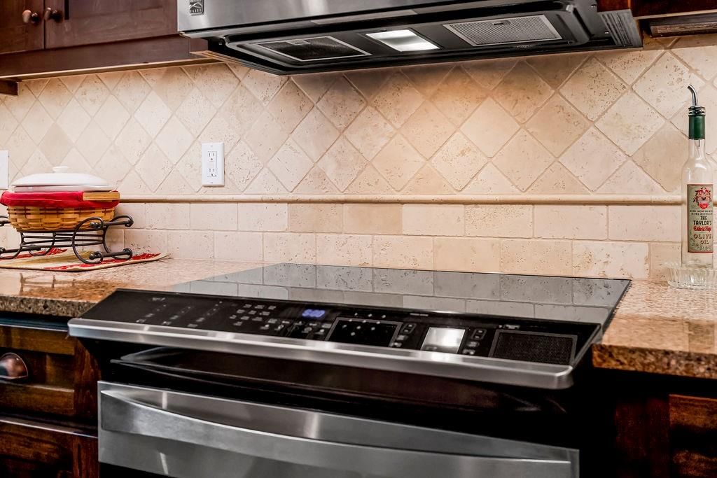 1733 S Chestnut Street — photo 15