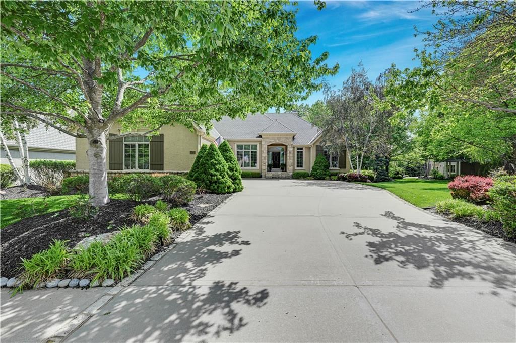 16719 S Country Club Drive — photo 2