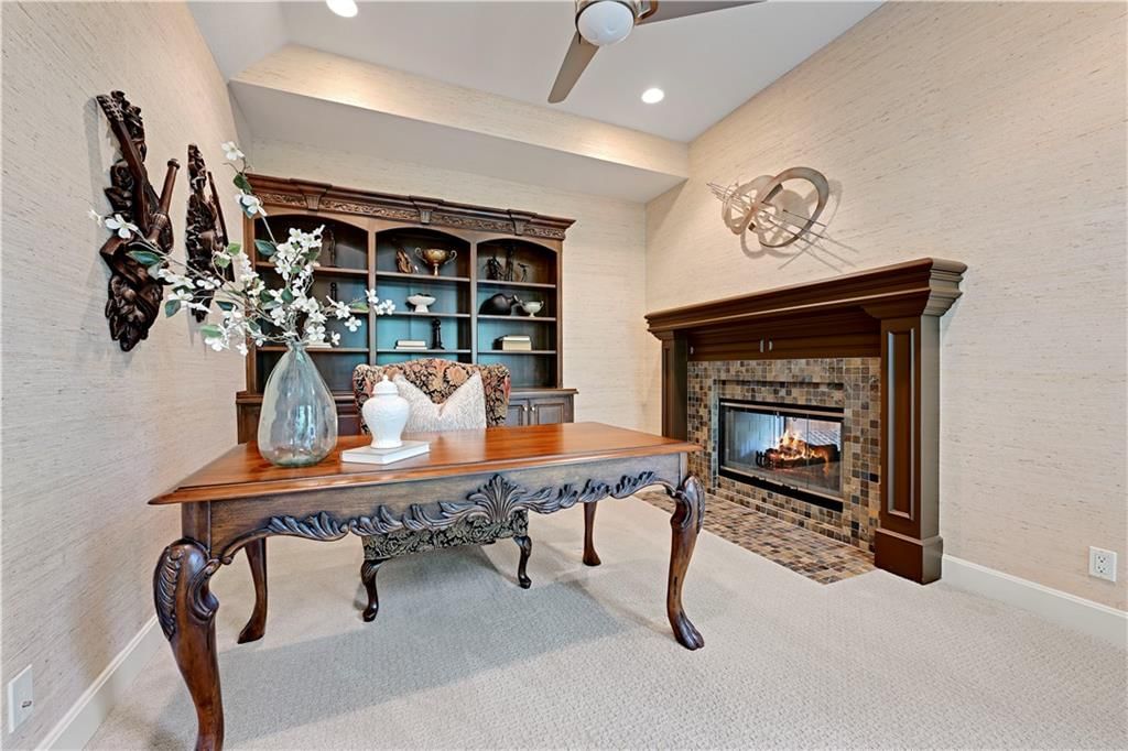 16719 S Country Club Drive — photo 9