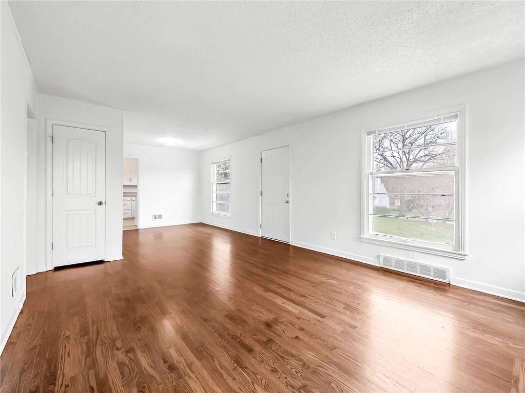703 Hillside Avenue — photo 10