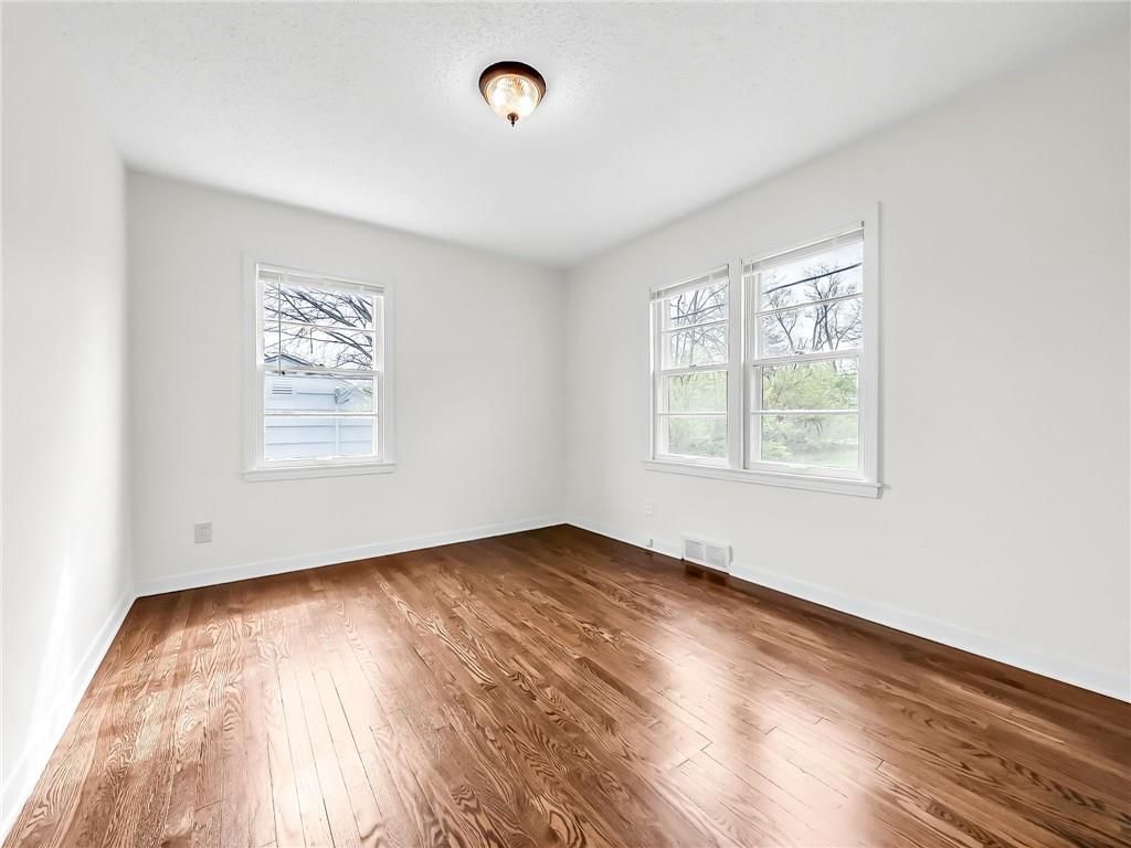 703 Hillside Avenue — photo 20