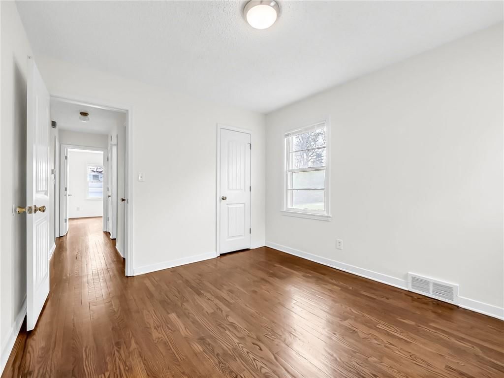 703 Hillside Avenue — photo 21