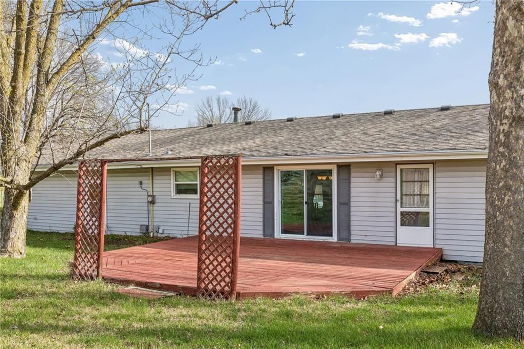 843 Sherrill Avenue — photo 25