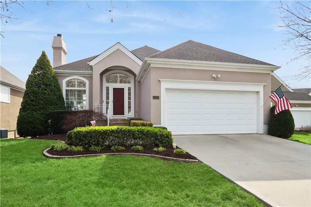 13125 Summit Court, Kansas City, MO