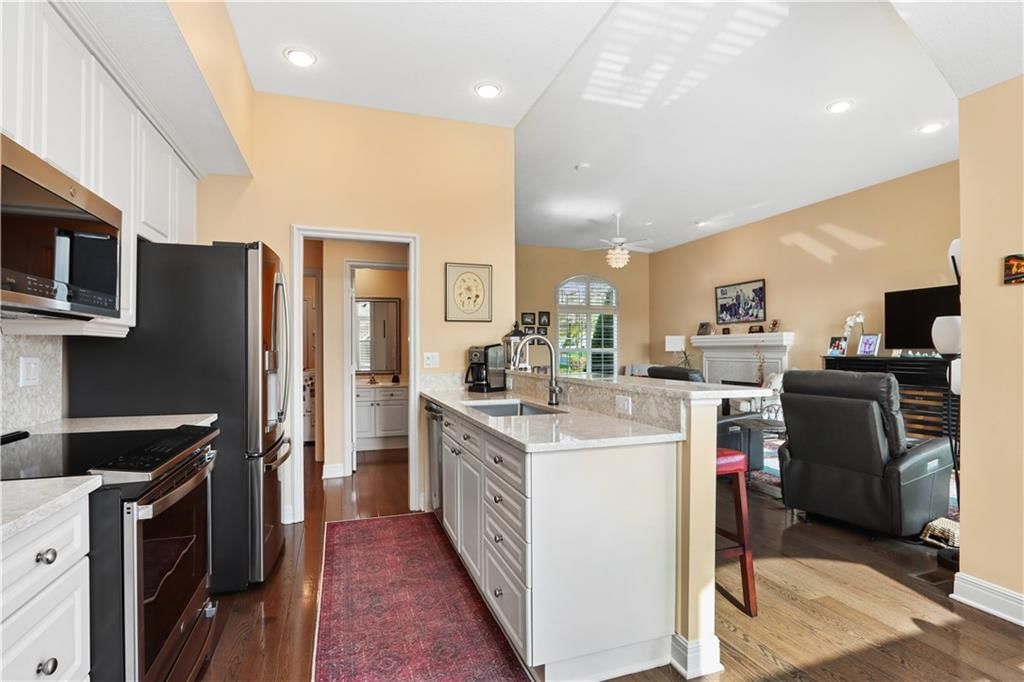 13125 Summit Court — photo 3
