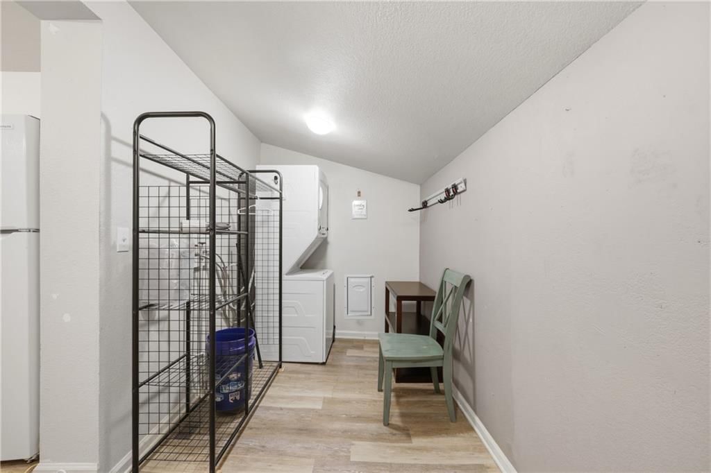 515 Cunningham Street — photo 19
