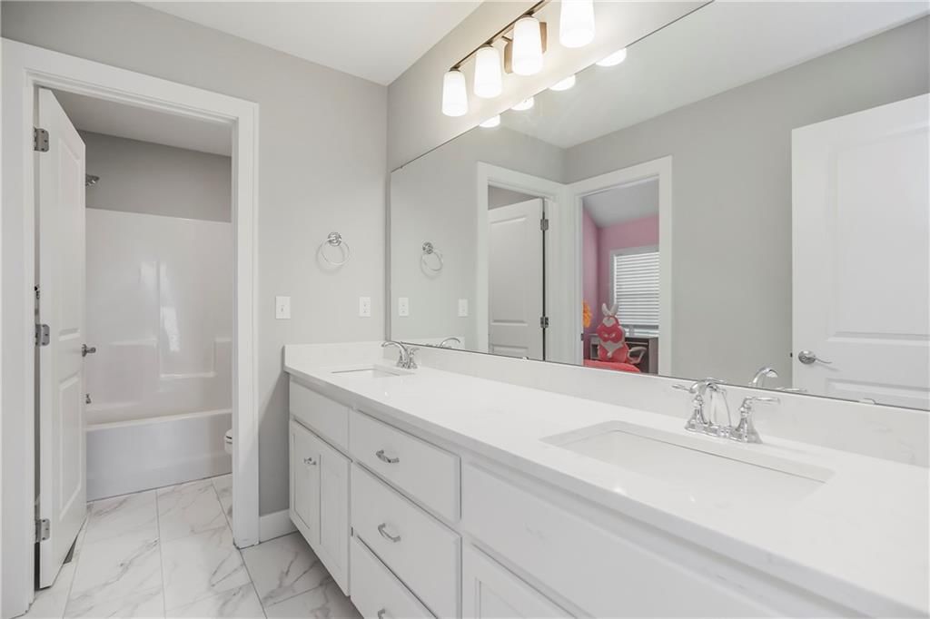 6709 NW 105th Street — photo 25