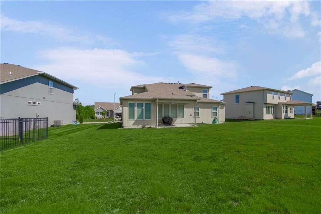 6709 NW 105th Street — photo 37