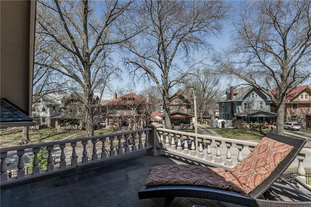3820 CAMPBELL Street — photo 16