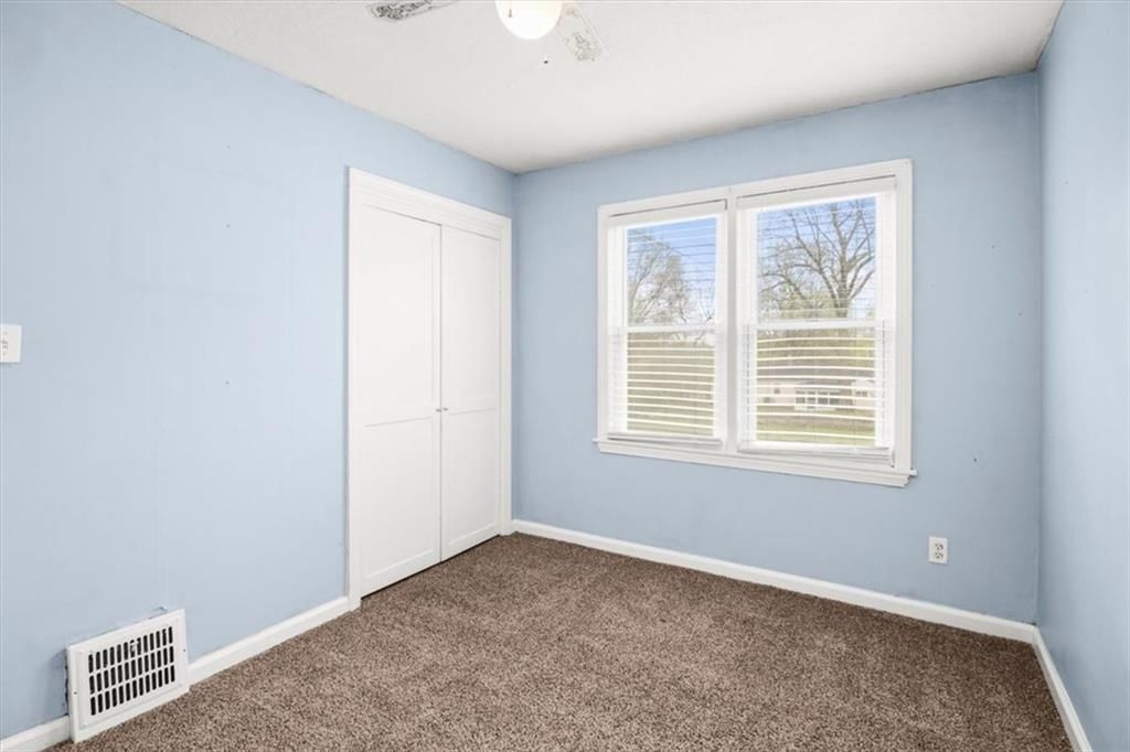 9601 E 68th Street — photo 12