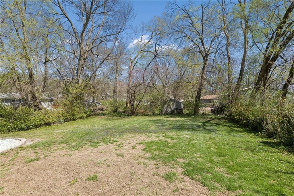 129 N Fairview Avenue — photo 25