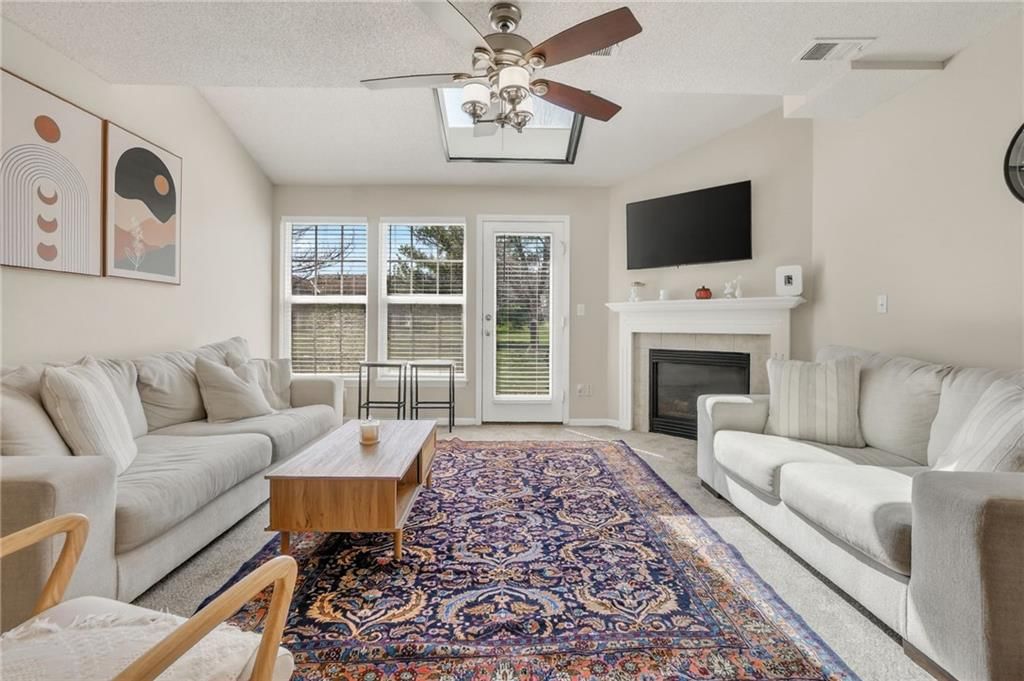 8104 N Lawn Avenue — photo 5