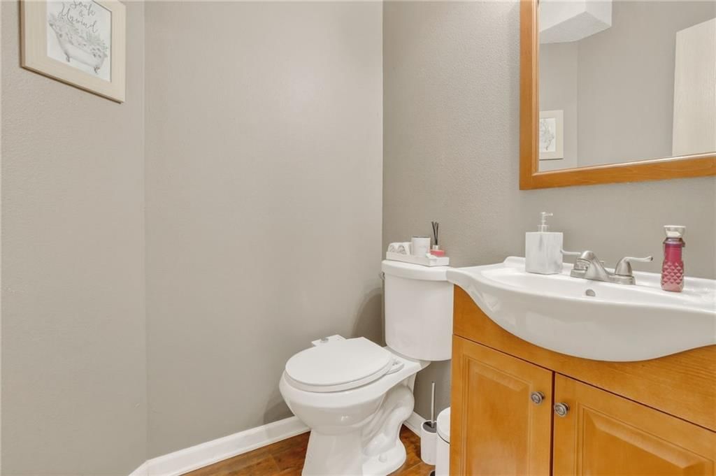 8104 N Lawn Avenue — photo 13
