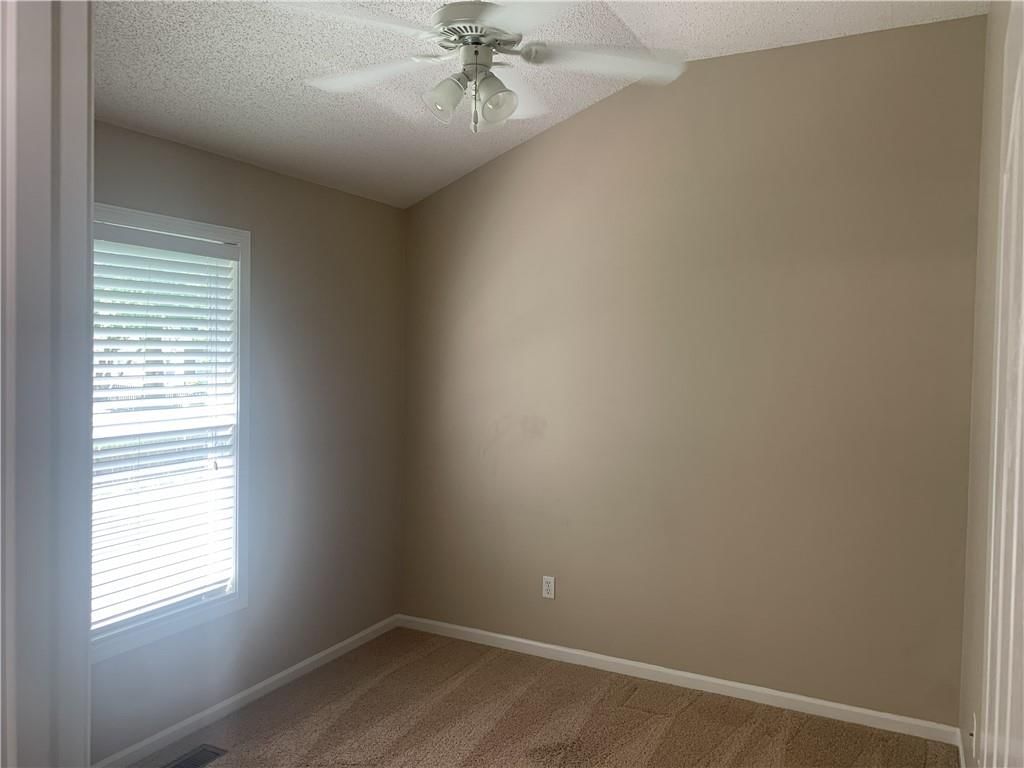 16385 W 156TH Terrace — photo 28