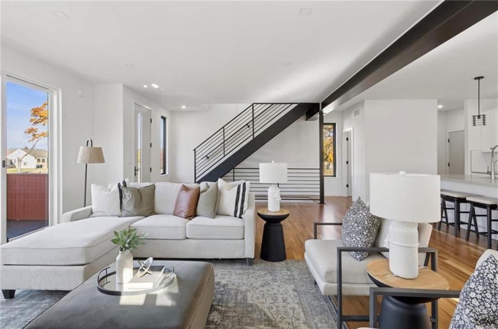2605 W Paseo Boulevard — photo 4