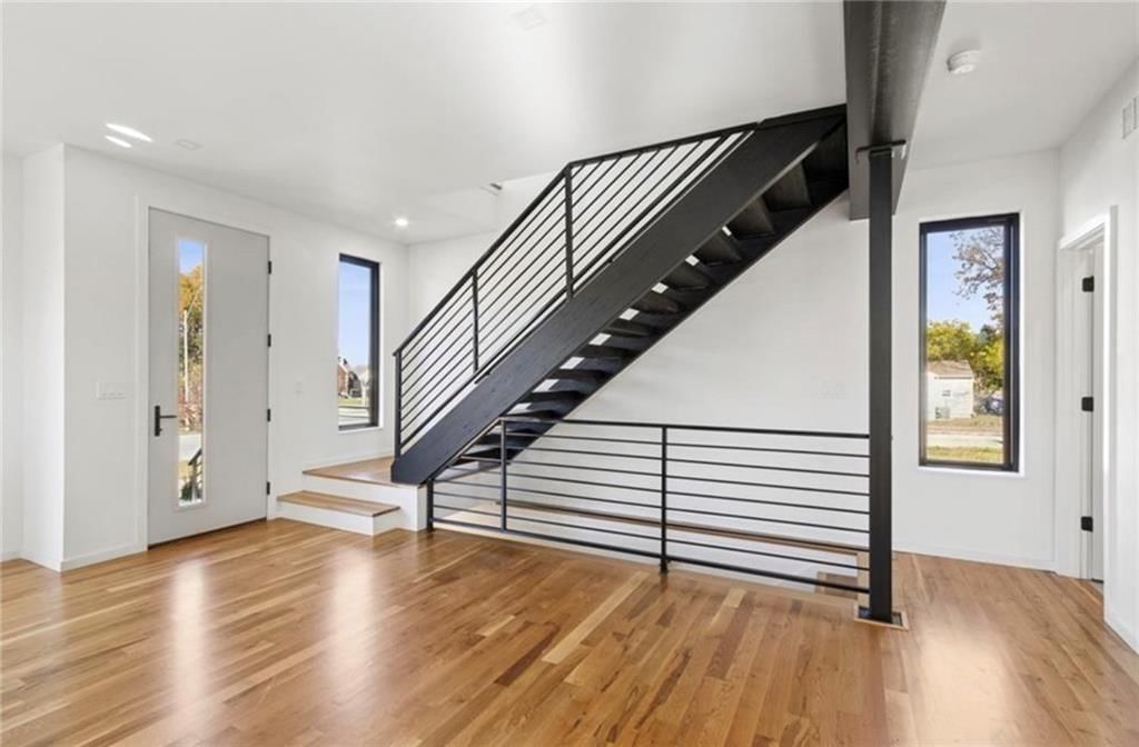 2605 W Paseo Boulevard — photo 13