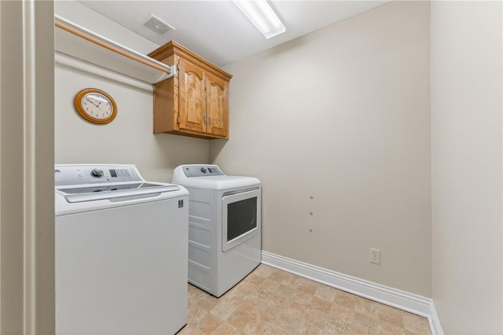 5409 W 145 Street — photo 20