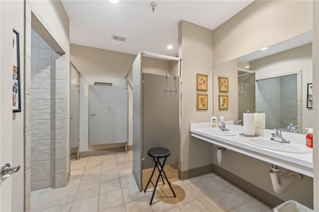 5409 W 145 Street — photo 52