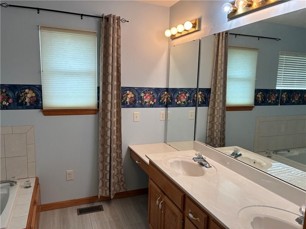 7211 S Arnett Road — photo 38