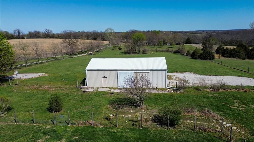 7211 S Arnett Road — photo 64