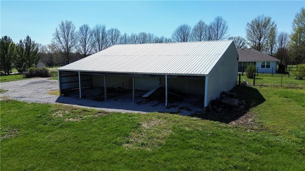 7211 S Arnett Road — photo 65