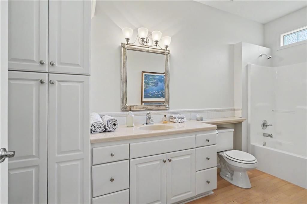 5727 Villa Drive — photo 33