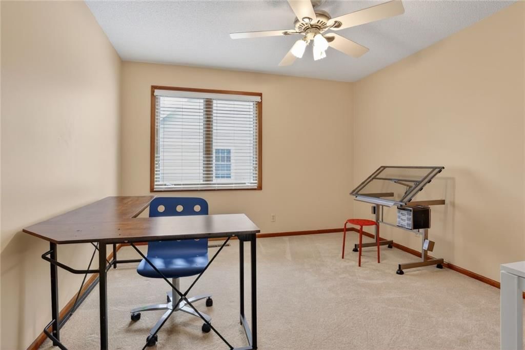 12914 W 69th Street — photo 17