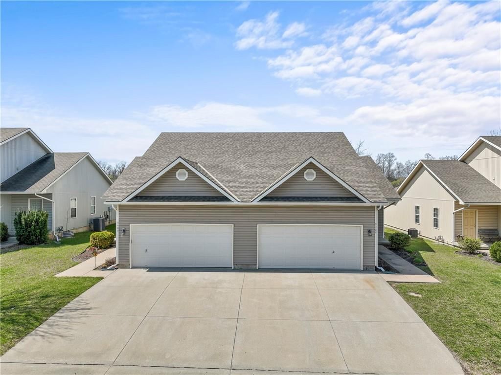 9404 & 9406 N Gower Avenue, Kansas City, MO