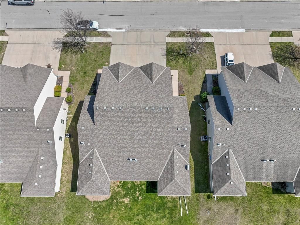 9404 & 9406 N Gower Avenue — photo 9