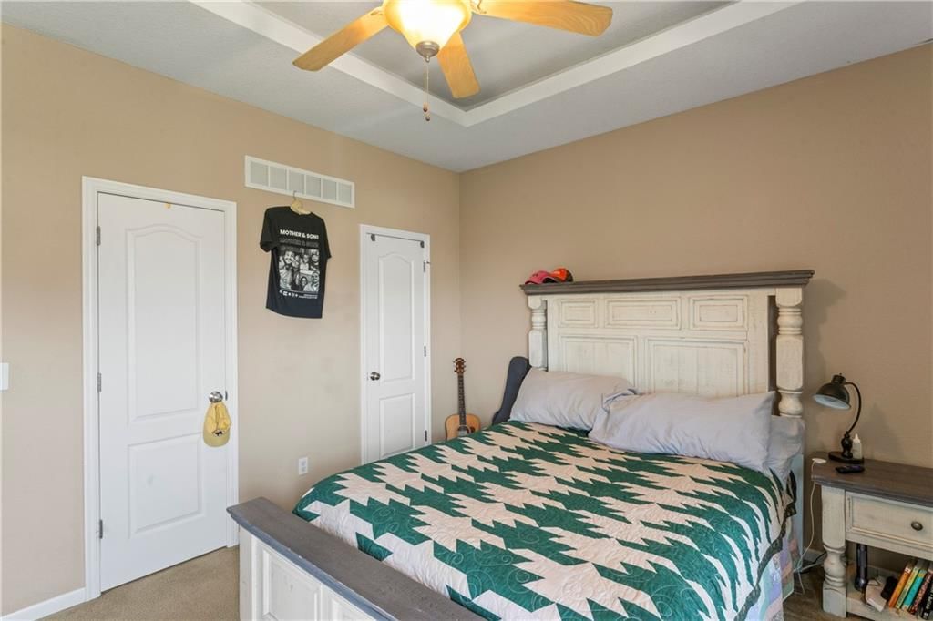 9404 & 9406 N Gower Avenue — photo 34