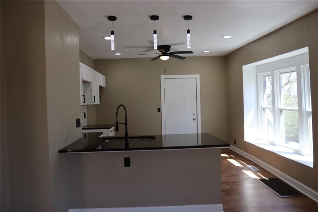 4123 Woodland Avenue — photo 8