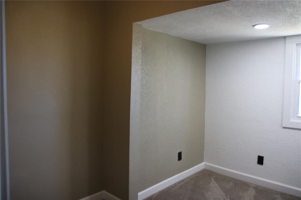4123 Woodland Avenue — photo 18