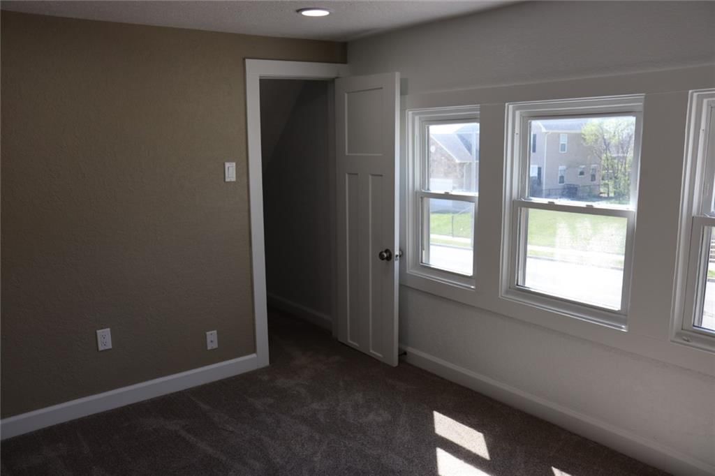 4123 Woodland Avenue — photo 25