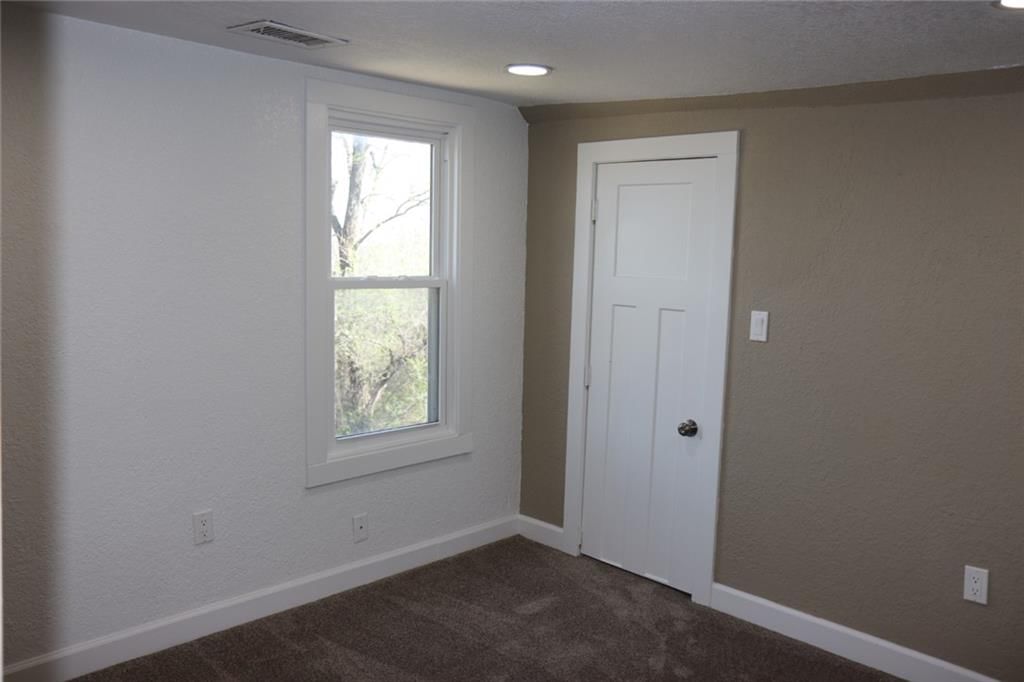 4123 Woodland Avenue — photo 28