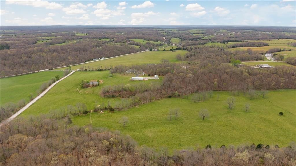 21150 Farm Road 2020 N/A — photo 9