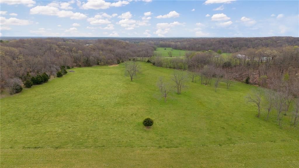 21150 Farm Road 2020 N/A — photo 11