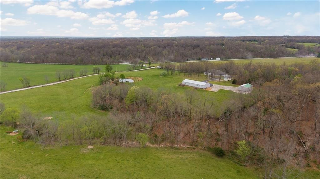 21150 Farm Road 2020 N/A — photo 12