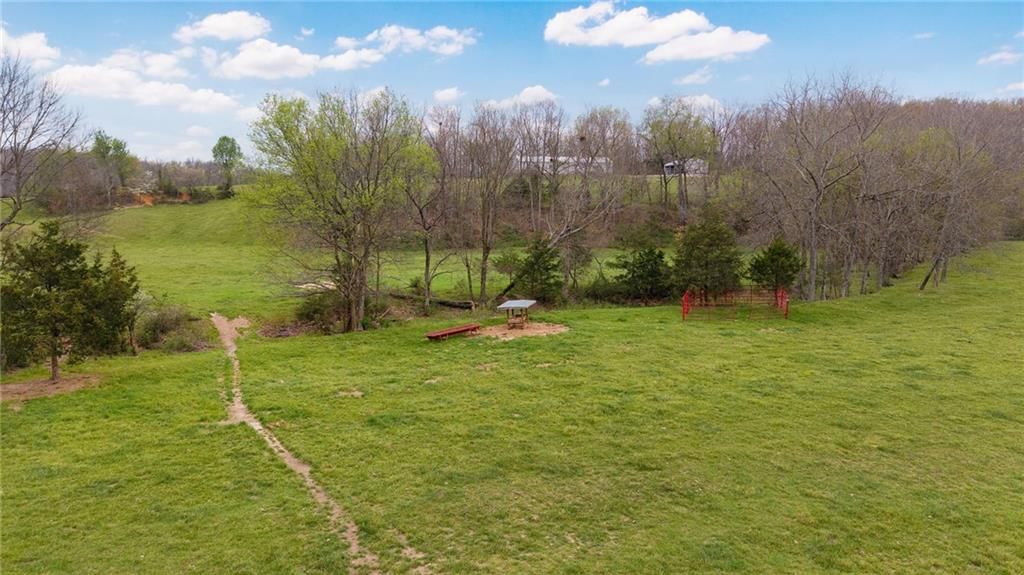 21150 Farm Road 2020 N/A — photo 18